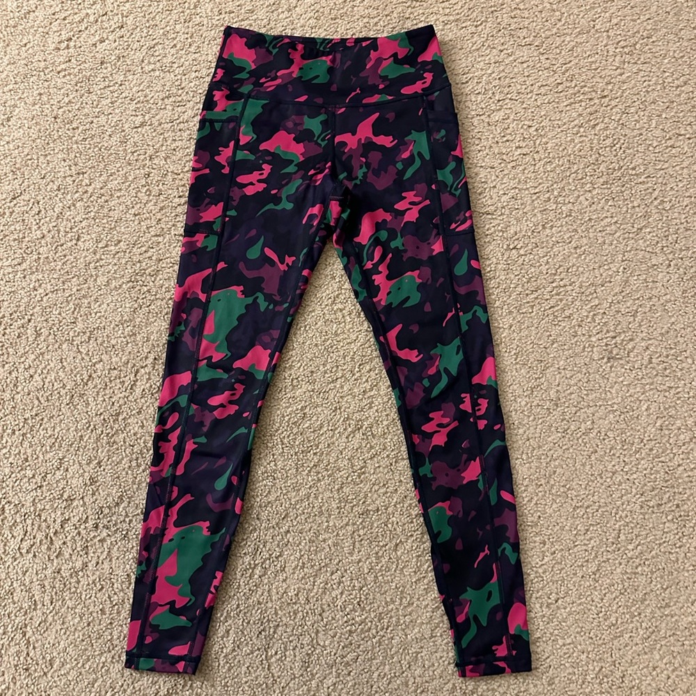 CVG Neon Camo Leggings XS